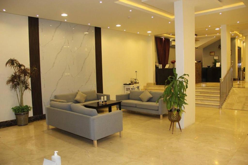 آنتري للشقق المخدومة Buraidah Exterior photo